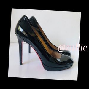 CHRISTIAN LOUBOUTIN 👠 HEELS